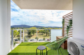 Impeccable Apt in the Heart of Canberra